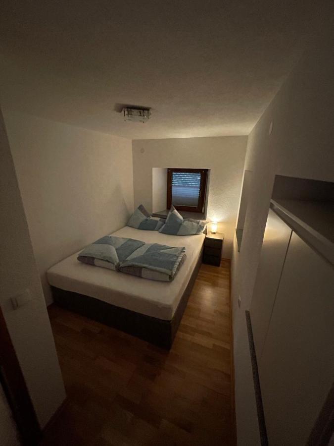Ferienwohnung Rener Sautens Ngoại thất bức ảnh