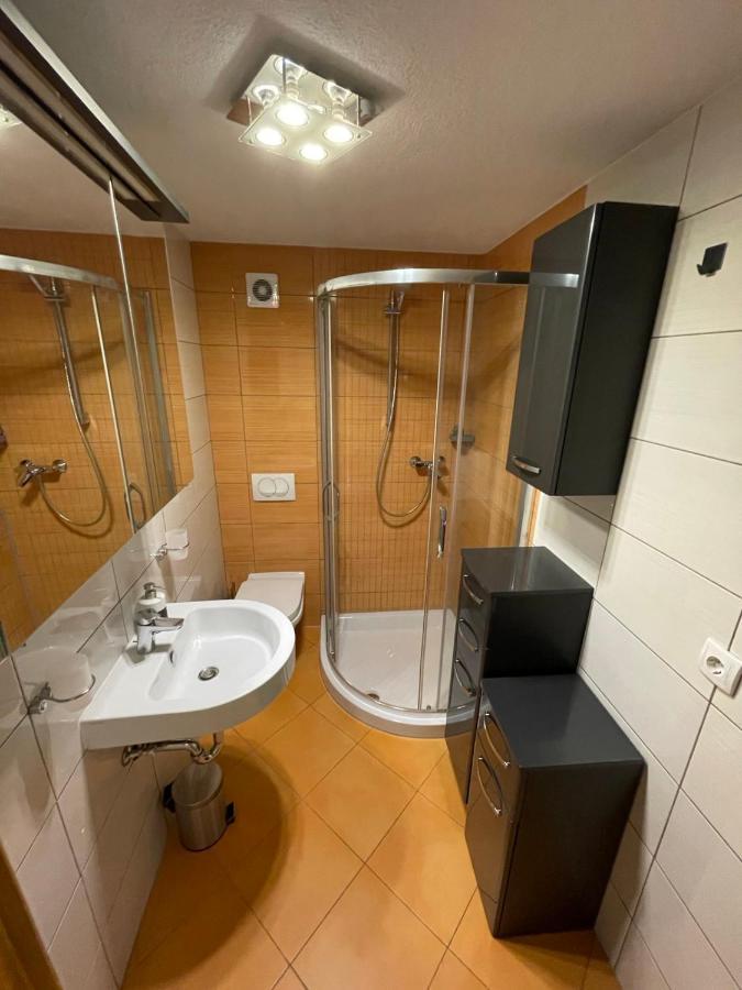 Ferienwohnung Rener Sautens Ngoại thất bức ảnh